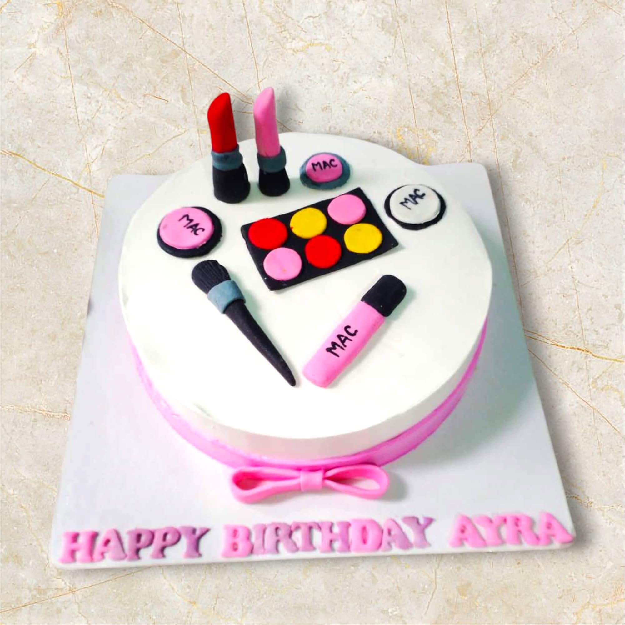 Glam Makeup Theme Cake – 2 Pound Vanilla